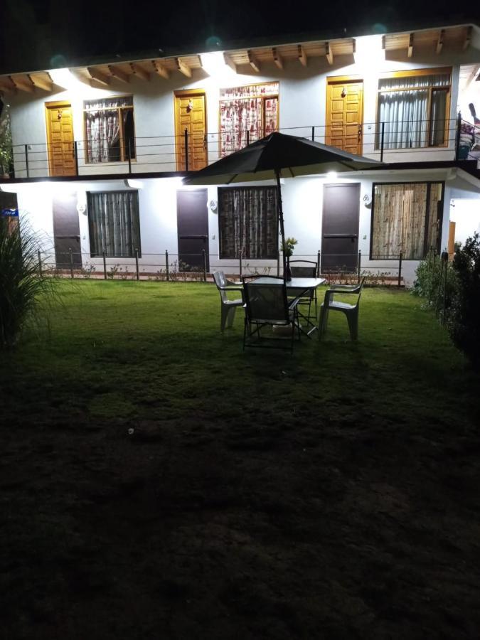 Hotel San Carlos Valle de Bravo Kültér fotó